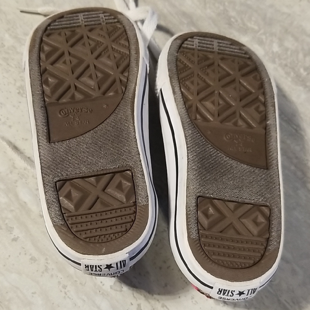 Converse All Star Kids Butterfly Print Low-Top Sneakers Size 10 - Picture 3 of 8